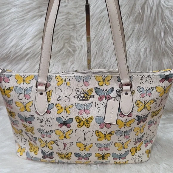 🦋🔹️ Coach🔹️ Gallery Tote Bag With Butterfly Print (Like New) - Picture 6 of 14